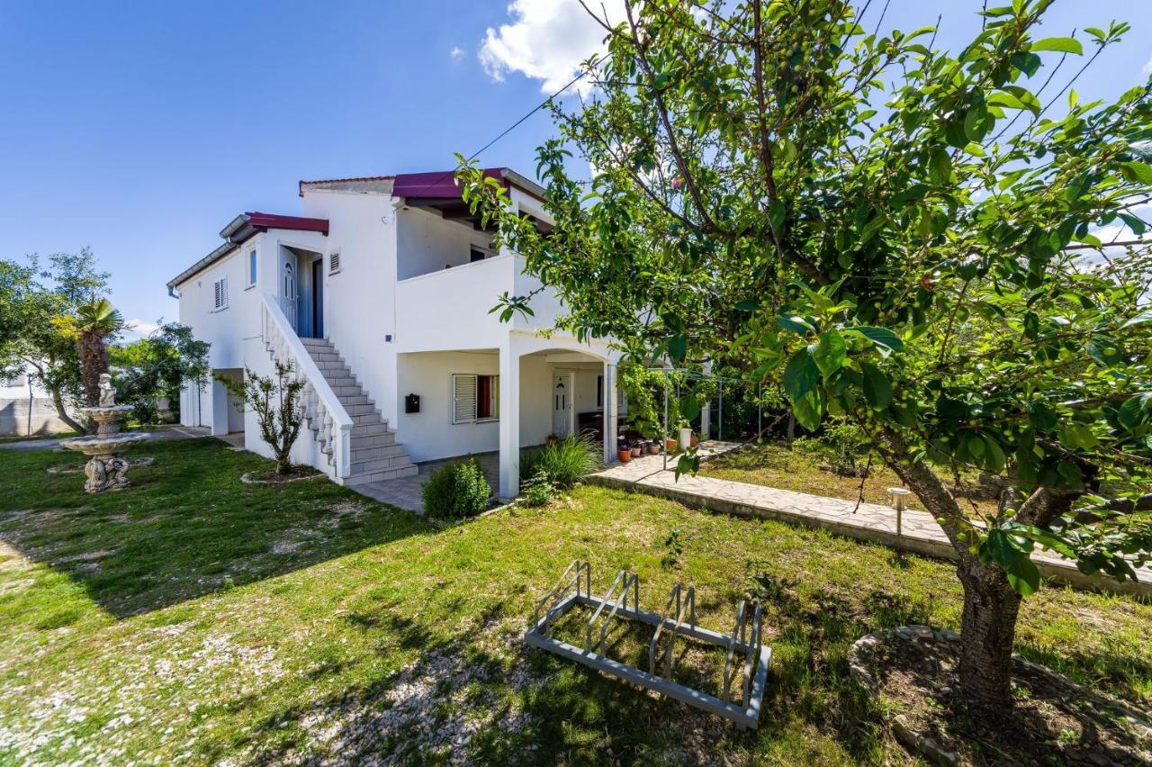 Apartments With A Parking Space Nin, Zadar - 10414 Exterior foto